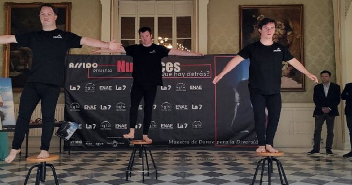 Ensayos de los bailarines con síndrome de Down y discapacidad intelectual de Assido, para el espectáculo Nudances (Fuente: Assido)