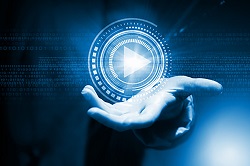 Una mano con un símbolo de play de un vídeo imagen de proyectos de accesibilidad