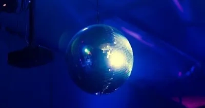 disco para personas con discapacidad