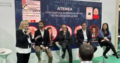 Momento de la presentación del Proyecto ATENEA, con algunos de sus asistentes (Fuente: Grupo ABD)