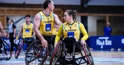 Sara revuelta jugando con el CD Ilunion