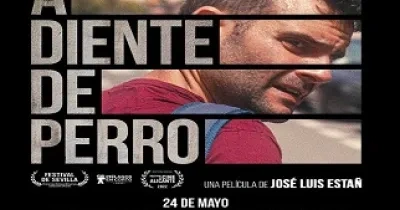 Cartel de la película, a diente de perro