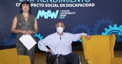 Un momento de la inauguración de la MAW 2022 con Jesús Hernández y Yolanda de la Fuente
