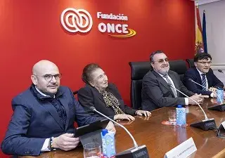 Mesa patronato Fundación ONCE