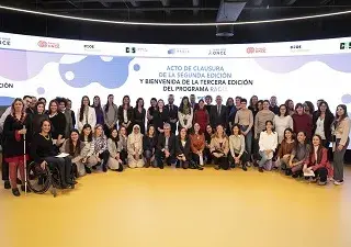 foto familia del programa radia
