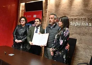 Participantes en el convenio para el fomento del empleo de las personas con discapacidad