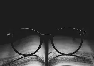gafas de lectura para prevenir la presbicia