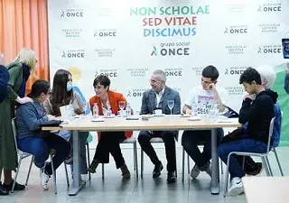 Entrevista a la ministra portavoz del Gobierno, por alumnos y alumnas 