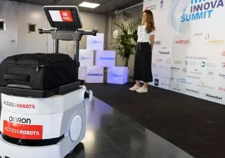 Presentación de los dos nuevos Robots Access Robots en el evento de ITH Innovation Summit