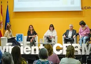 Un momento de la celebración de la jornada del I Congreso Nacional sobre Políticas Públicas de Discapacidad, organizado por el Cermi