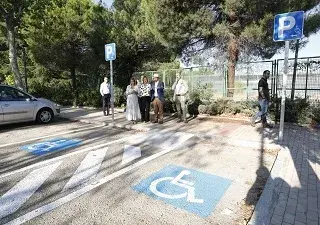 La delegada de Obras y Equipamientos, Paloma García Romero, y la concejala de Moncloa-Aravaca, Loreto Sordo, en su visita esta mañana el recinto ferial de la Casa de Campo (Fuente: Ayuntamiento de Madrid)