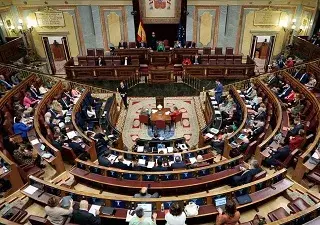 Un momento de actividad en el hemiciclo del Congreso de los Diputados (Fuente: Congreso)