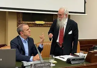 José Manuel Franco (izquierda), antes de su comparecencia en el Congreso (Fuente: CSD)