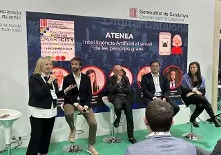 Momento de la presentación del Proyecto ATENEA, con algunos de sus asistentes (Fuente: Grupo ABD)
