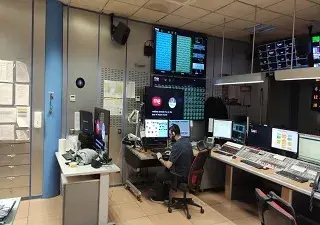 Sala donde se realiza el proyecto de innovación tecnológica para hacer accesible la radio a través del subtitulado de RNE y CESyA (Fuente: Real Patronato sobre Discapacidad)