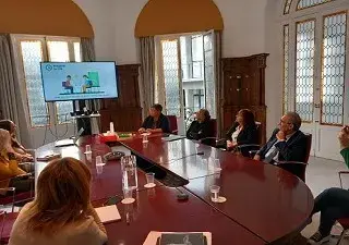 Momento de la presentación de la campaña de sensibilización de difusión del protocolo de atención sanitaria para personas con autismo (Fuente: Servicio Andaluz de Salud)