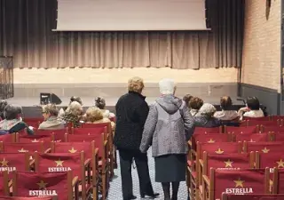 Sesión de cine Damm