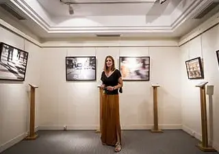 Victoria Adame en su exposición