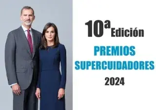 Banner de los Premios 2024 con la fotografía de los Reyes que aceptan la Presidencia de Honor de la 10ª edición de los Premios SUPERCUIDADORES (Fuente: SUPERCUIDADORES)