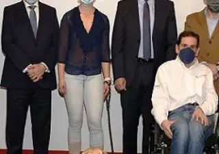 Momento de la firma del convenio para la renovación del proyecto ‘Trainers Paralímpicos’